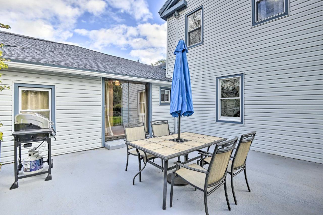 Spacious Home By Finger Lakes And Watkins Glen! Burdett Екстериор снимка