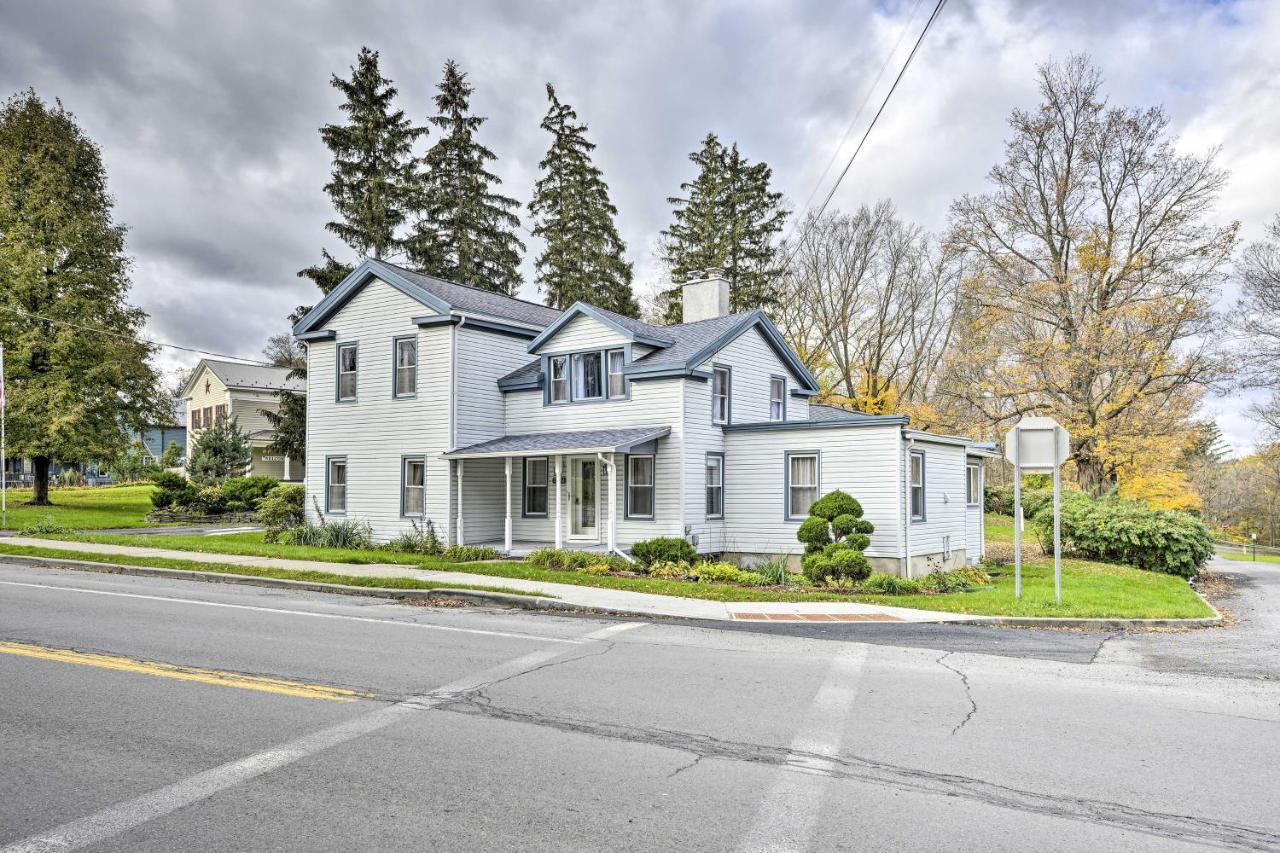 Spacious Home By Finger Lakes And Watkins Glen! Burdett Екстериор снимка