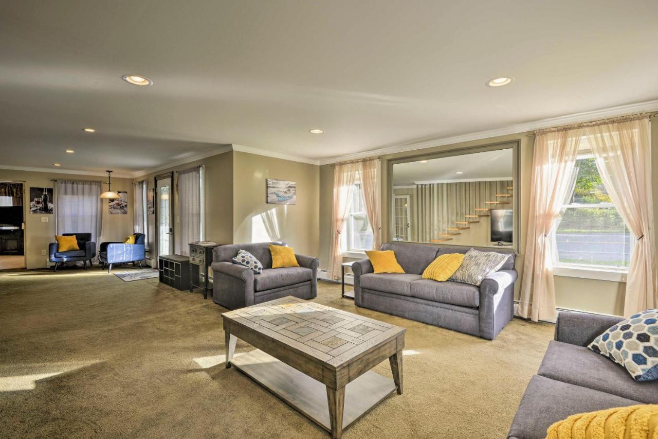 Spacious Home By Finger Lakes And Watkins Glen! Burdett Екстериор снимка